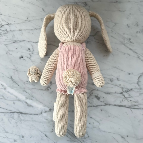 Briar the bunny (NEEDS REPAIR) - Picture 2 of 3